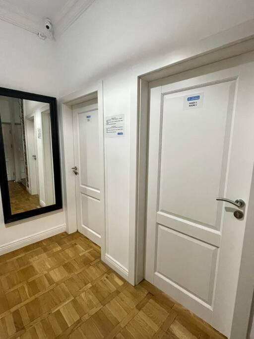 Fantastic Waw - Kp69 Room D Varsóvia Exterior foto
